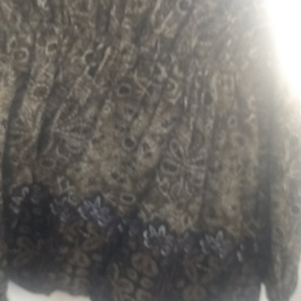 Romper With Camo Color Patterned - image 2